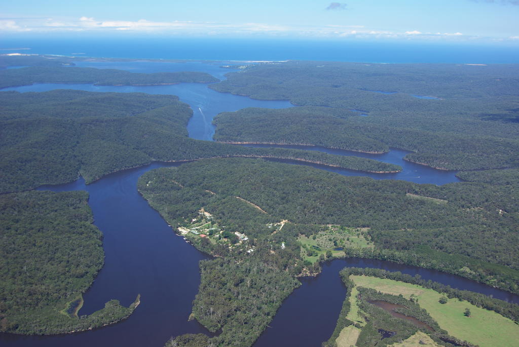 Gipsy Point Lakeside Екстер'єр фото